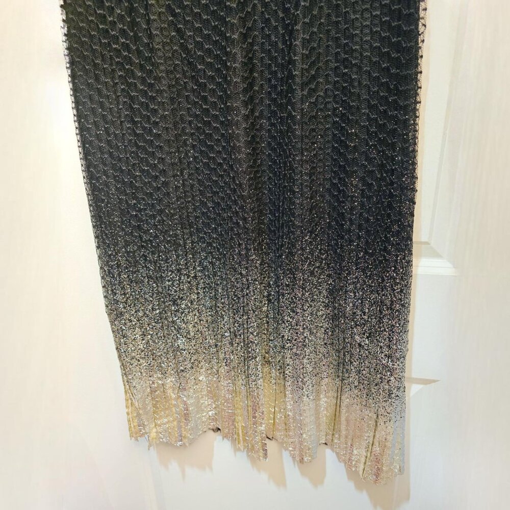 Roz & Ali ✦ Shimmer Midi Dress ✦ Black Silver Gold Ombre Sleeveless V-Neck 12 - Picture 10 of 11